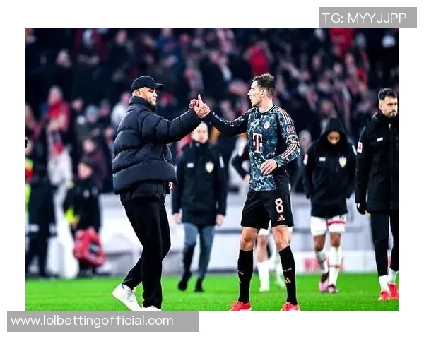 世界杯激战AC米兰与拜仁鏖战至平局绝杀瞬间引发全场狂欢点评