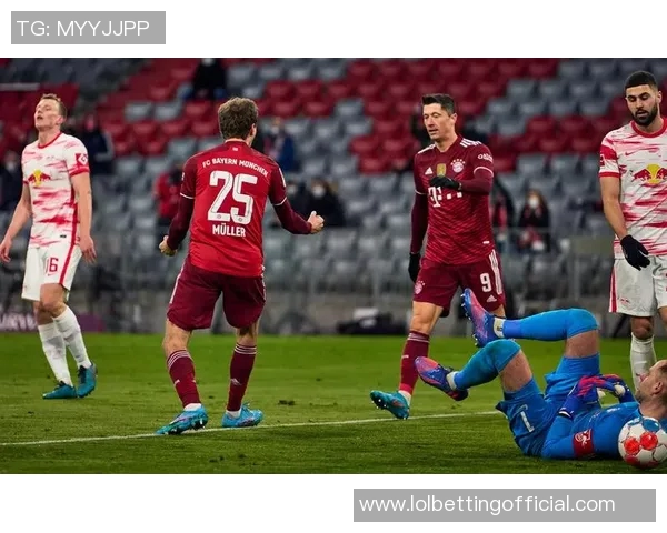 中超激战利物浦与莱比锡平局红牌事件引发全场热议与争议