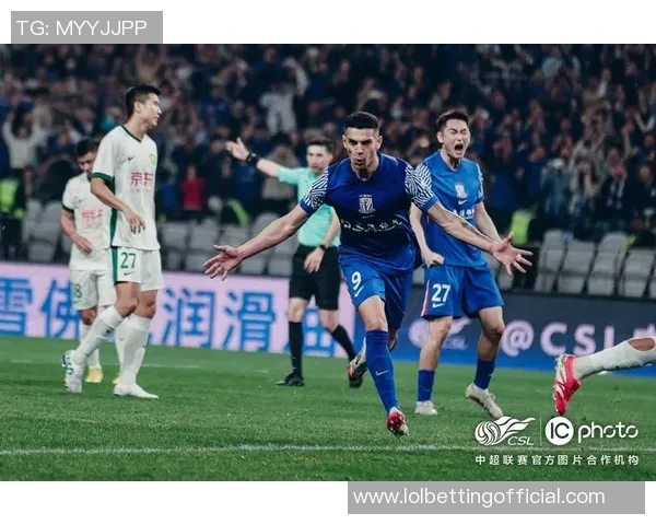 中超激战多特蒙德凭点球险胜波尔图引发转会风波与热议 中超激战多特蒙德凭点球险胜波尔图引发转会风波与热议