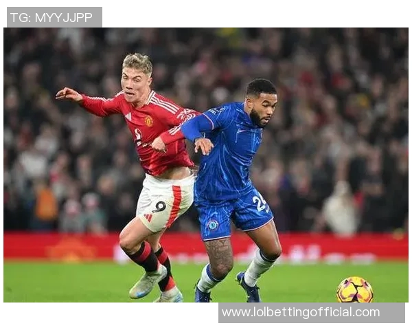 德甲激战曼联与那不勒斯握手言和赛场瞬间引发热议与数据分析