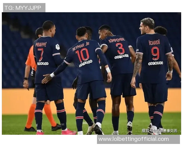 德甲激战巴黎圣日耳曼大胜尤文图斯红牌争议引发全场热议与十大精彩进球回顾